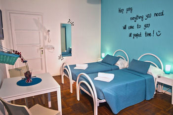 I Am Here - Gioia 71 Guest house